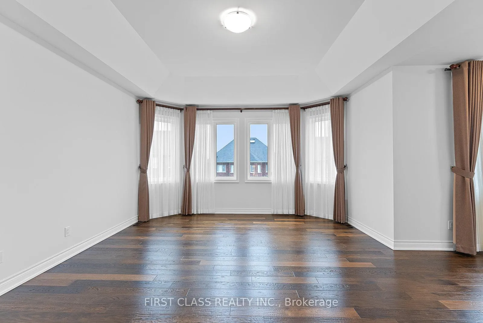 Photo 10 of 33 Berkshire Crescent, Markham, Angus Glen — HOMEH