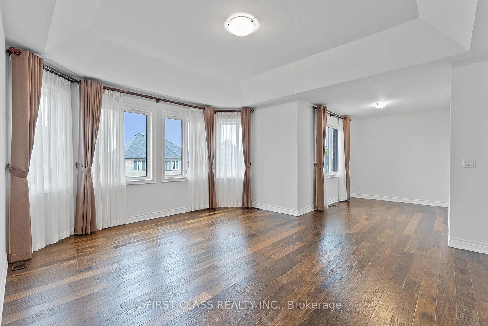 Photo 12 of 33 Berkshire Crescent, Markham, Angus Glen — HOMEH