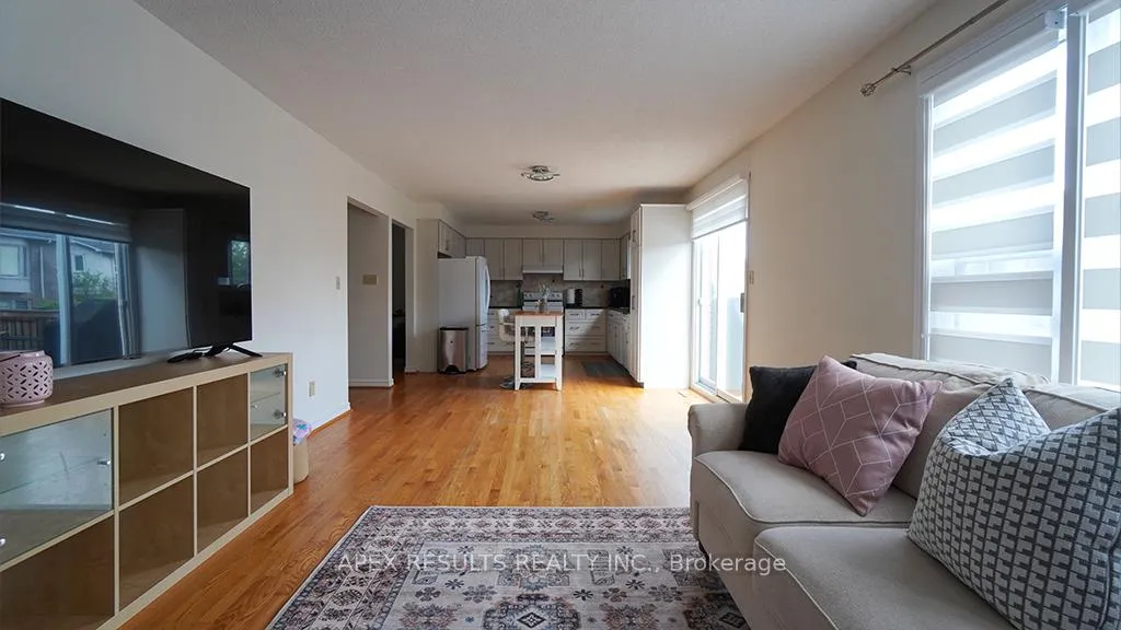 Photo 14 of 795 Upper Horning Road, Hamilton, Gurnett — HOMEH