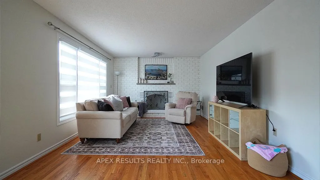 Photo 15 of 795 Upper Horning Road, Hamilton, Gurnett — HOMEH