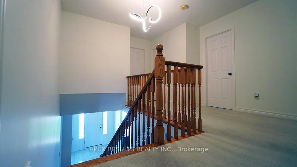 Photo 19 of 795 Upper Horning Road, Hamilton, Gurnett — HOMEH