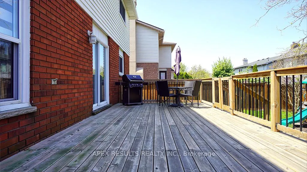 Photo 43 of 795 Upper Horning Road, Hamilton, Gurnett — HOMEH