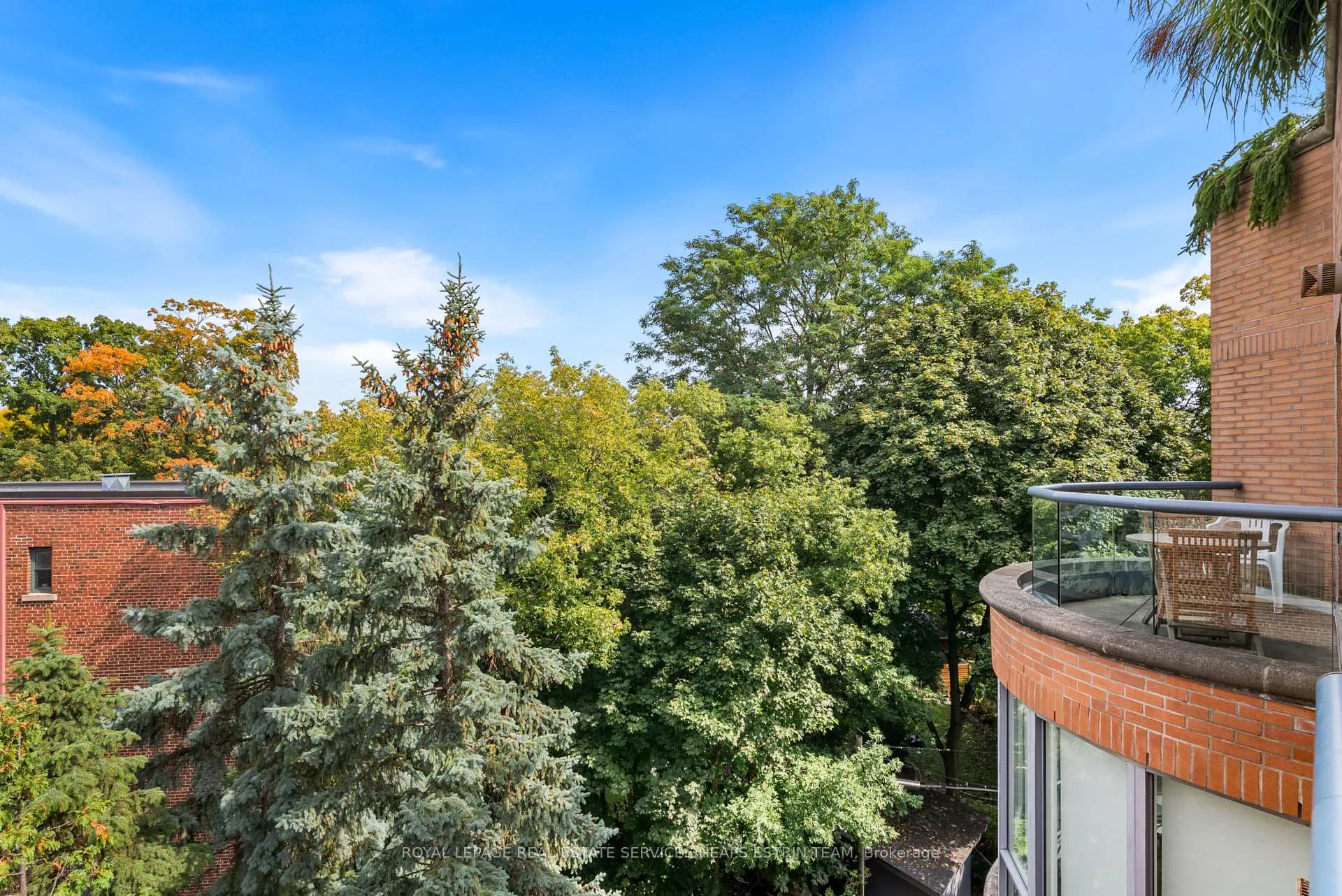 Photo 7 of Unit 713, 2727 Yonge Street, Toronto, Lawrence Park South — HOMEH