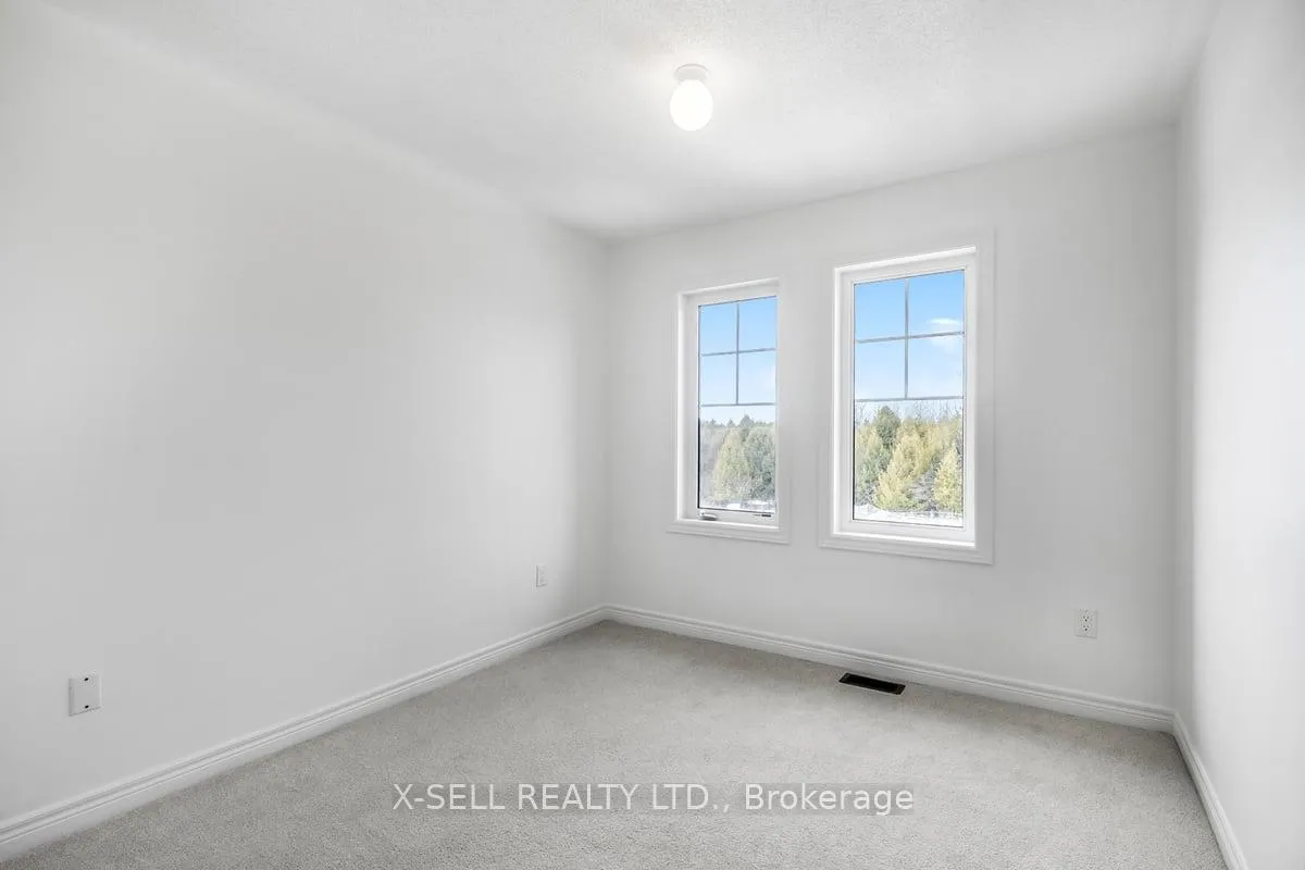 Photo 18 of 1196 Jim Brewster Circle, Oshawa, Eastdale — HOMEH