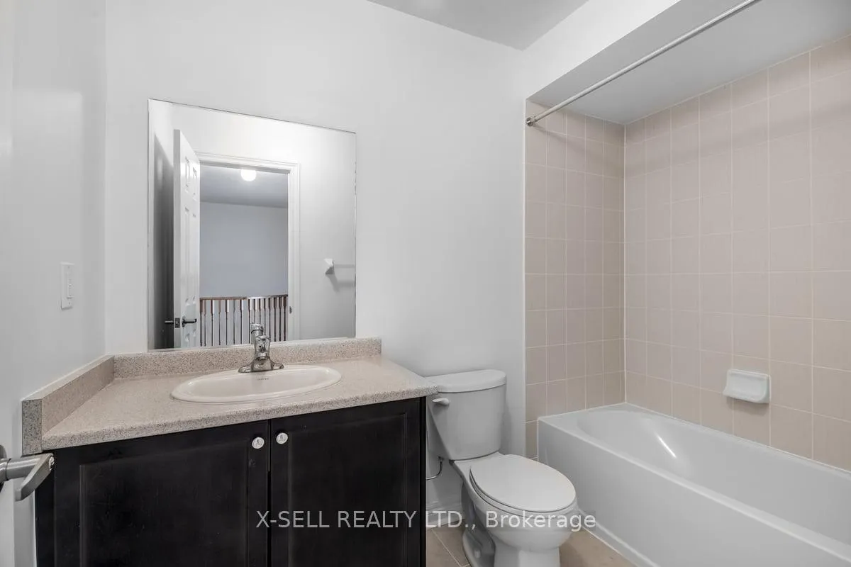 Photo 20 of 1196 Jim Brewster Circle, Oshawa, Eastdale — HOMEH