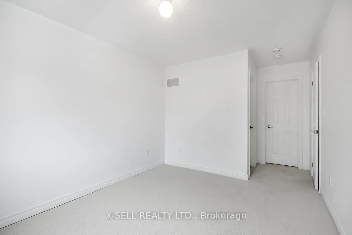 Photo 22 of 1196 Jim Brewster Circle, Oshawa, Eastdale — HOMEH