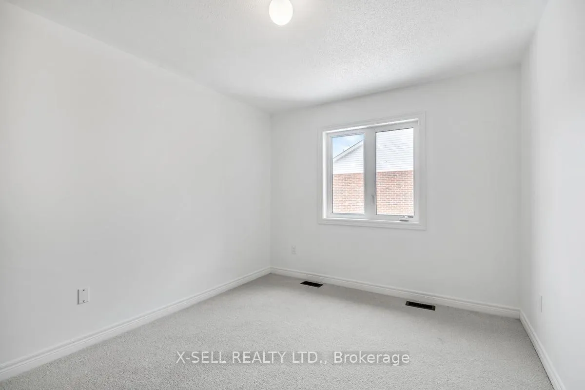 Photo 23 of 1196 Jim Brewster Circle, Oshawa, Eastdale — HOMEH