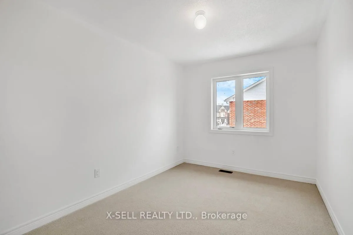 Photo 26 of 1196 Jim Brewster Circle, Oshawa, Eastdale — HOMEH