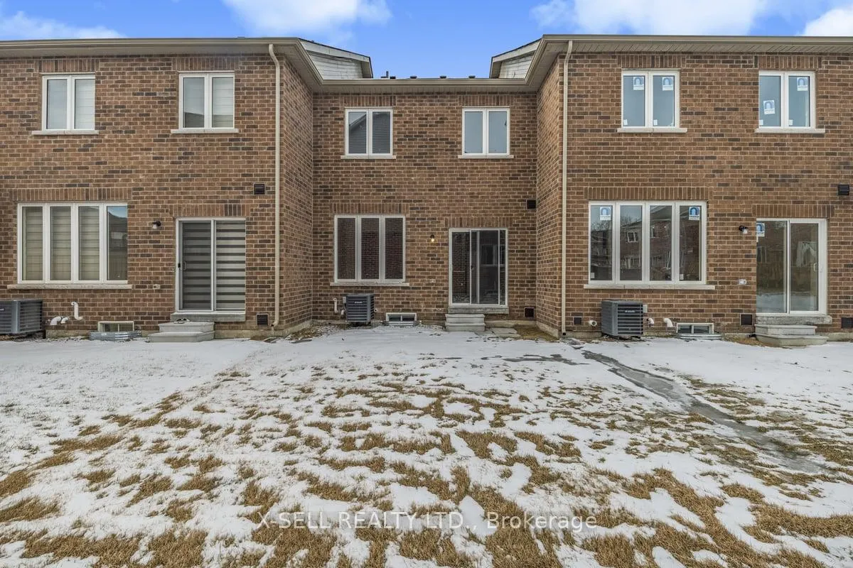 Photo 33 of 1196 Jim Brewster Circle, Oshawa, Eastdale — HOMEH