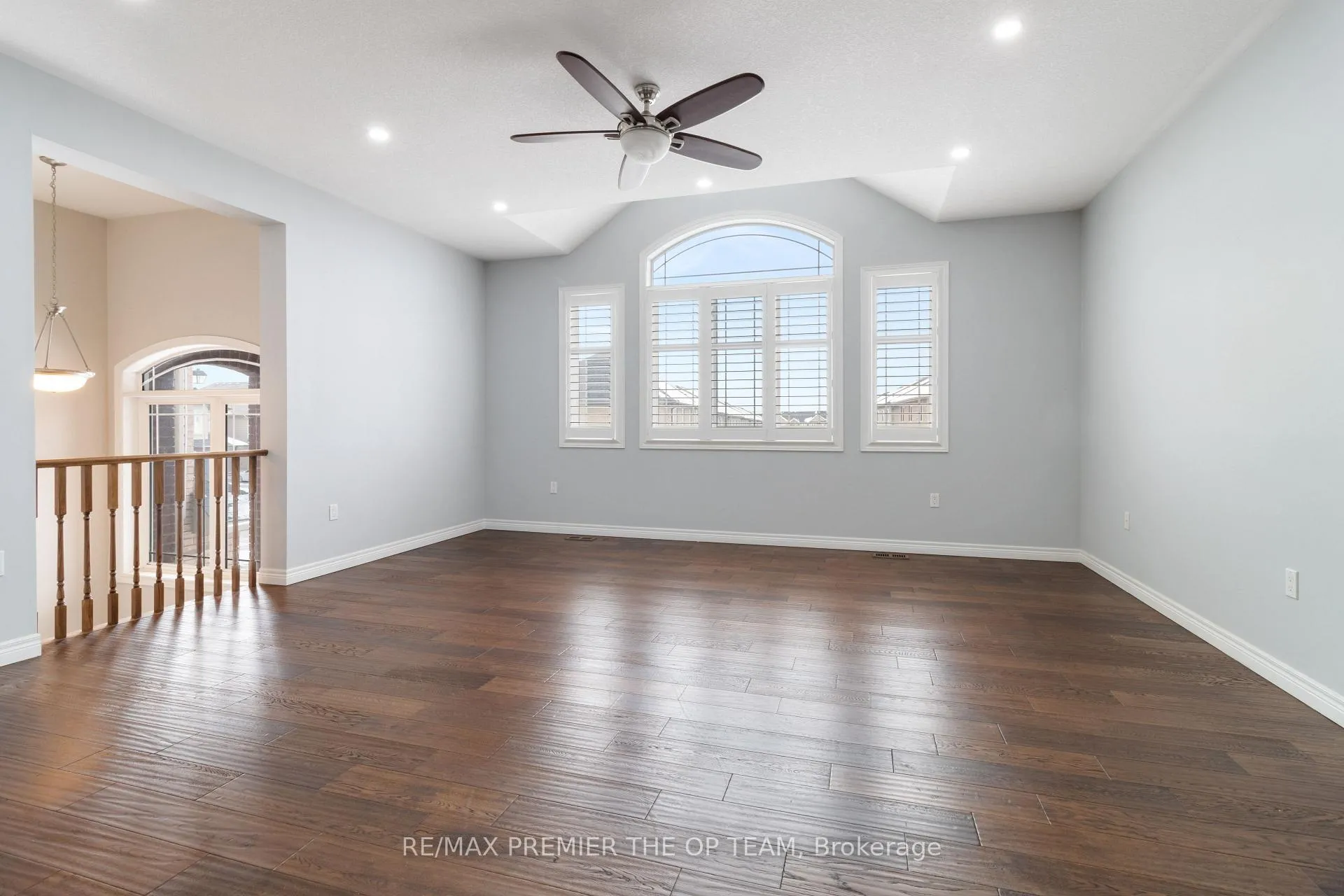 Photo 25 of 147 Pelech Crescent N, Hamilton, Hannon — HOMEH