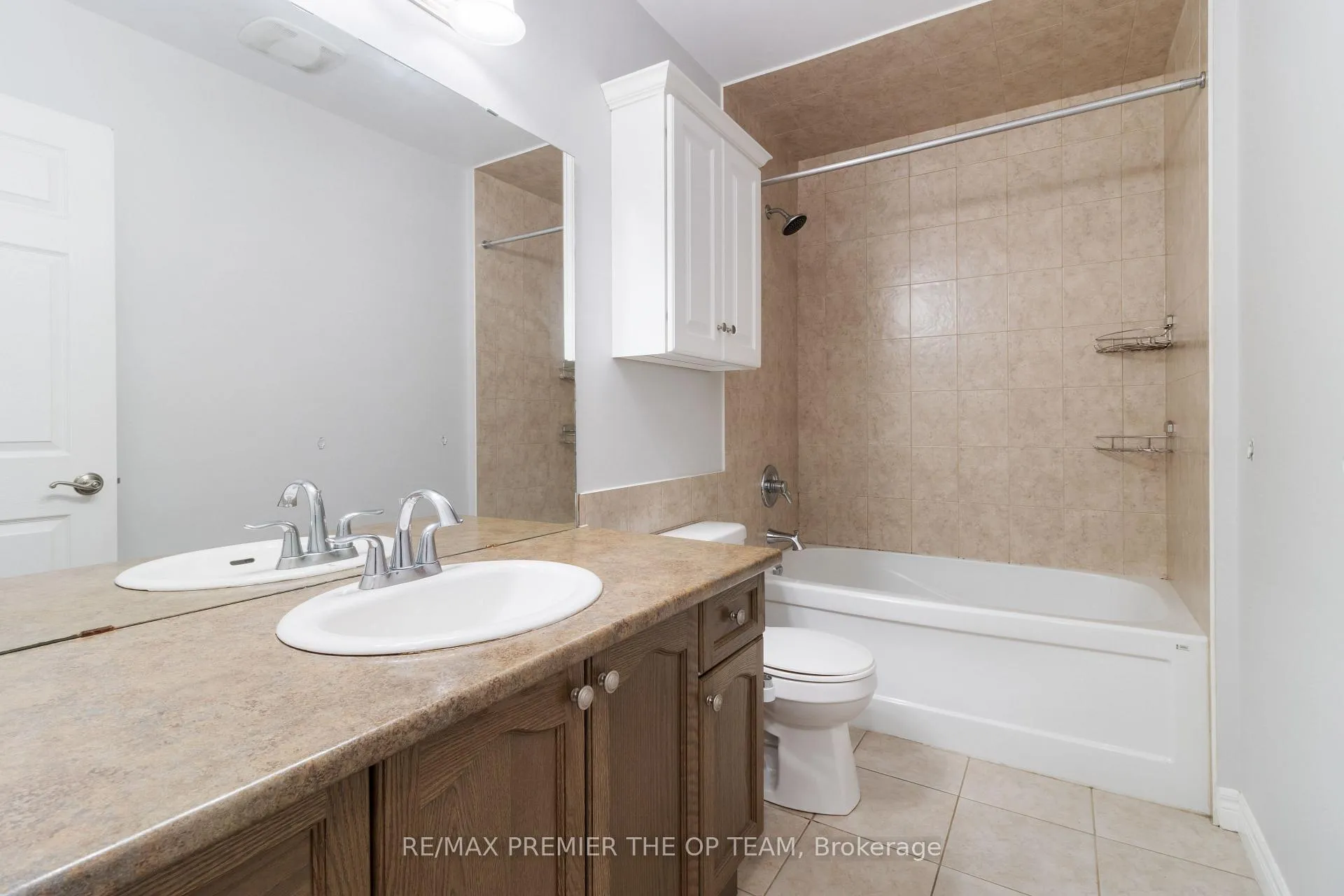Photo 30 of 147 Pelech Crescent N, Hamilton, Hannon — HOMEH