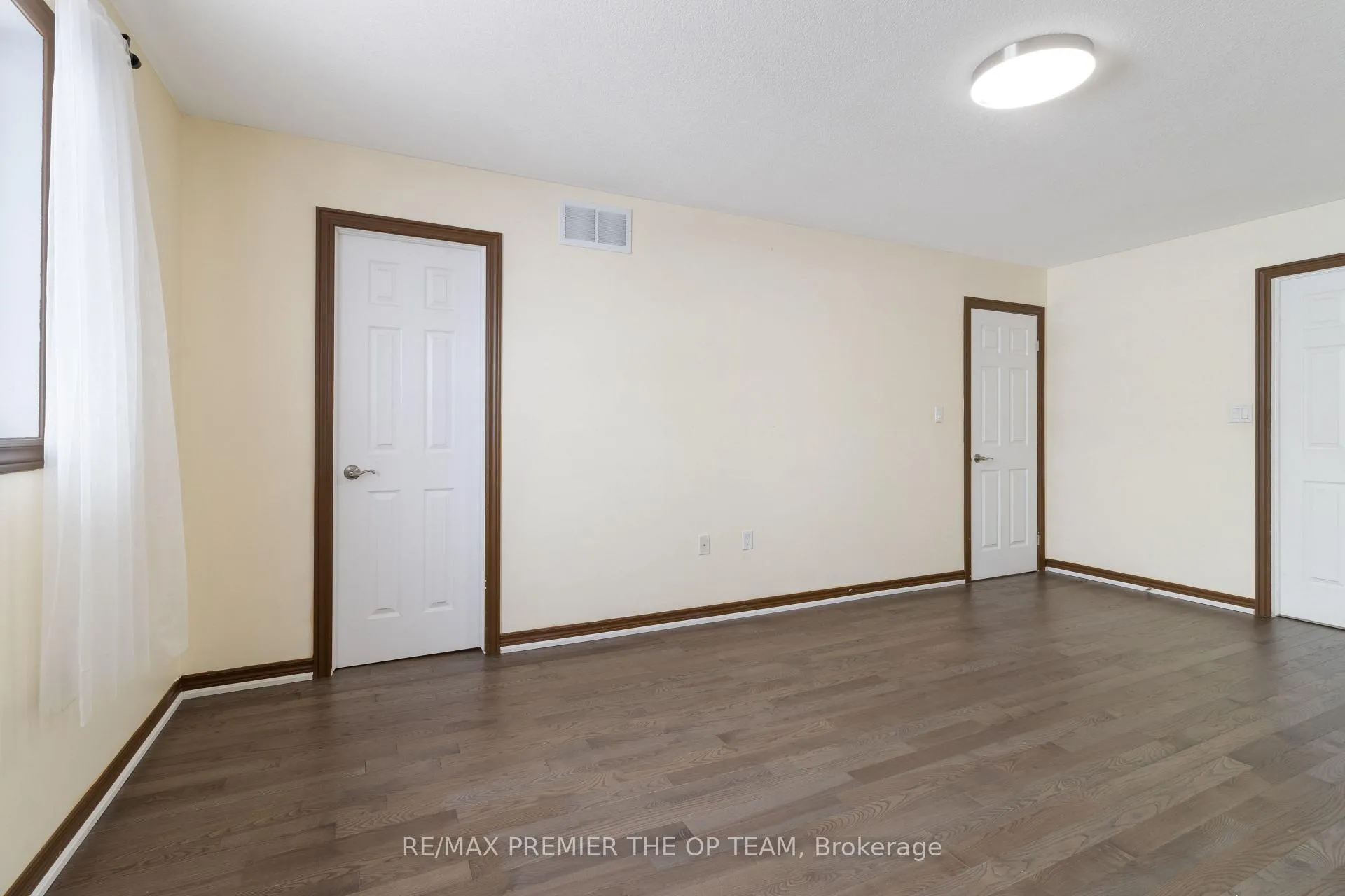Photo 36 of 147 Pelech Crescent N, Hamilton, Hannon — HOMEH