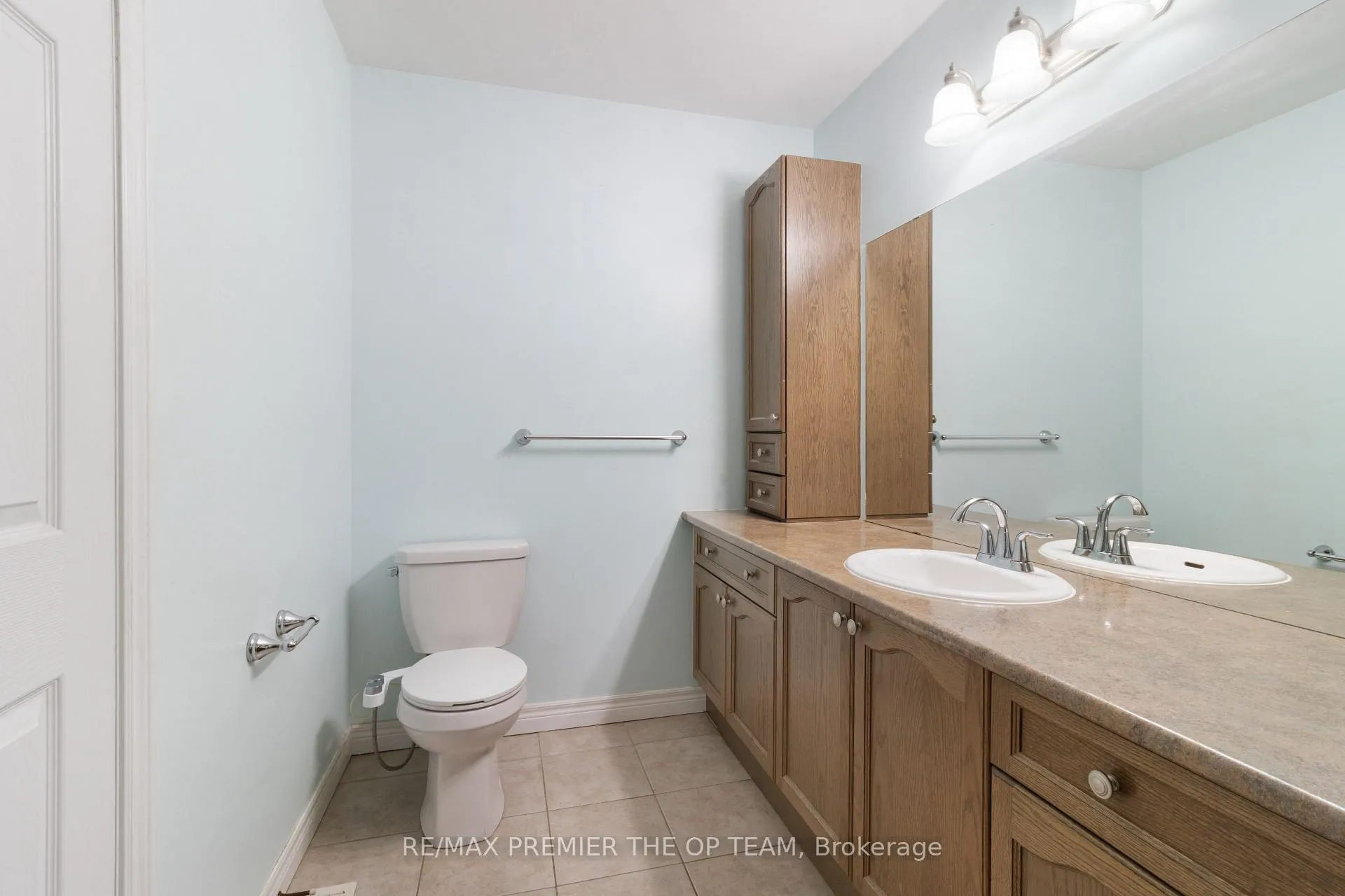 Photo 38 of 147 Pelech Crescent N, Hamilton, Hannon — HOMEH