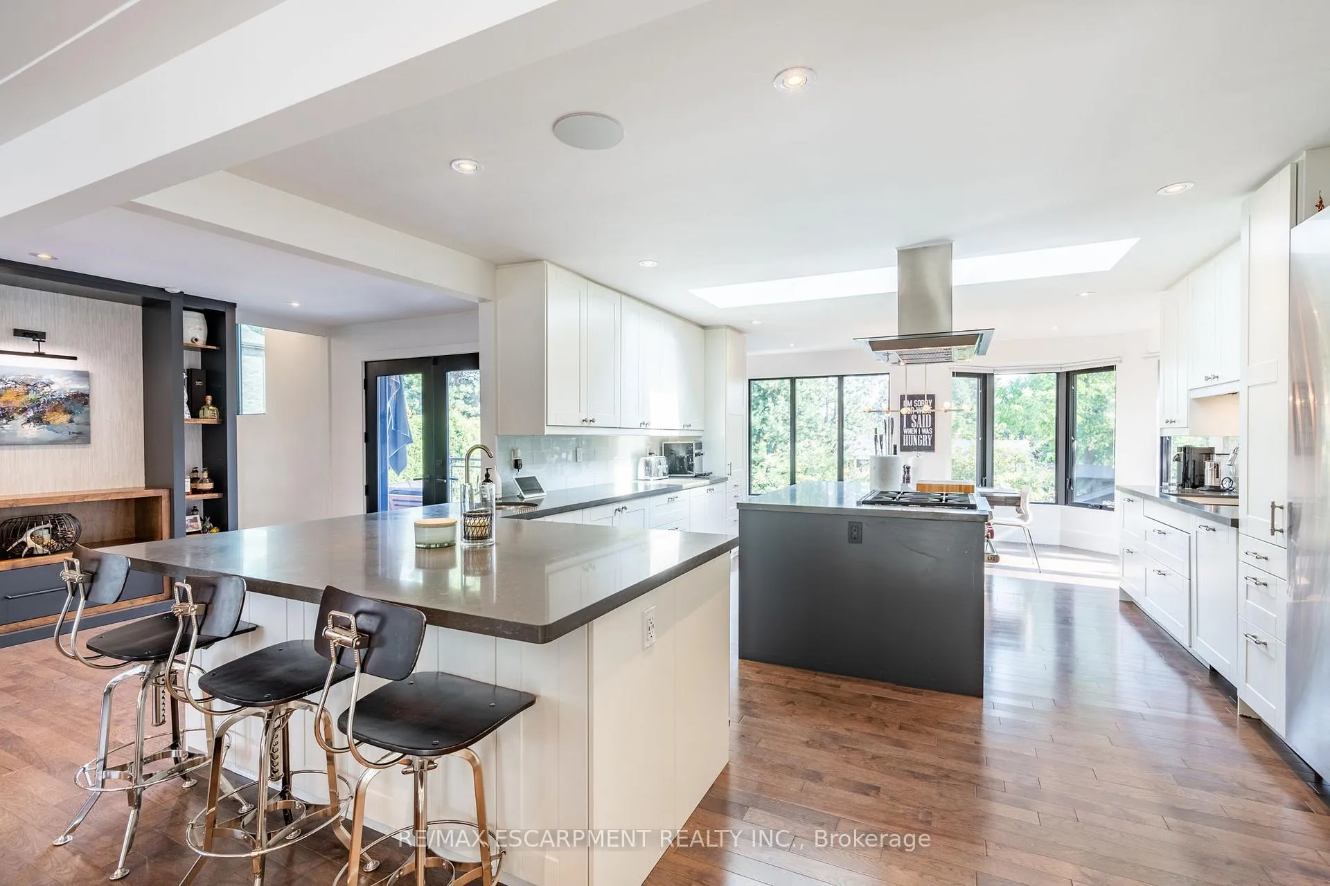 Photo 11 of 97 Overdale Avenue, Hamilton, Waterdown — HOMEH