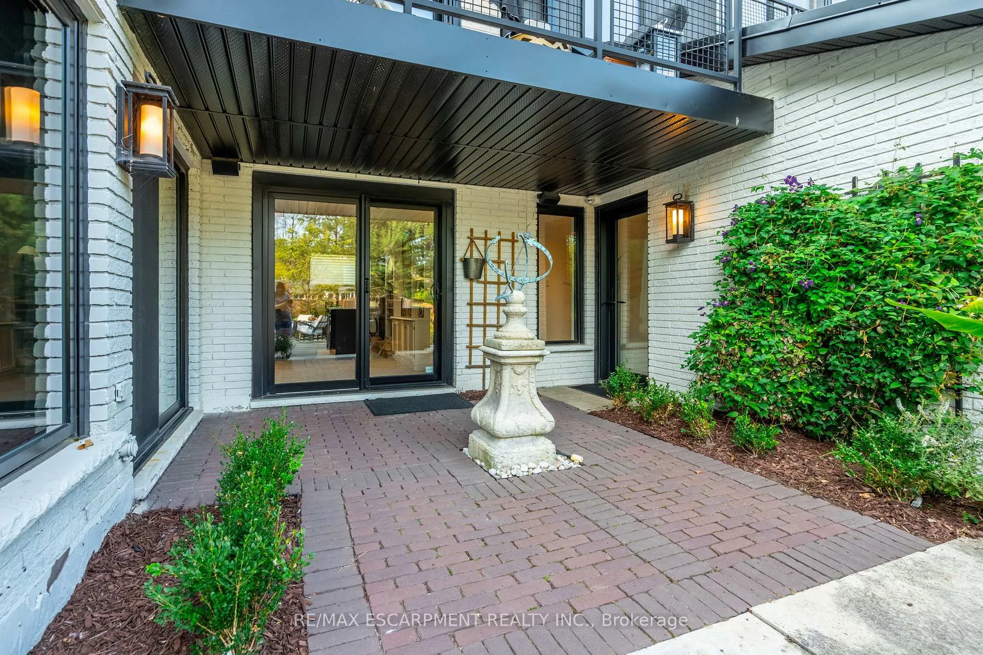 Photo 28 of 97 Overdale Avenue, Hamilton, Waterdown — HOMEH
