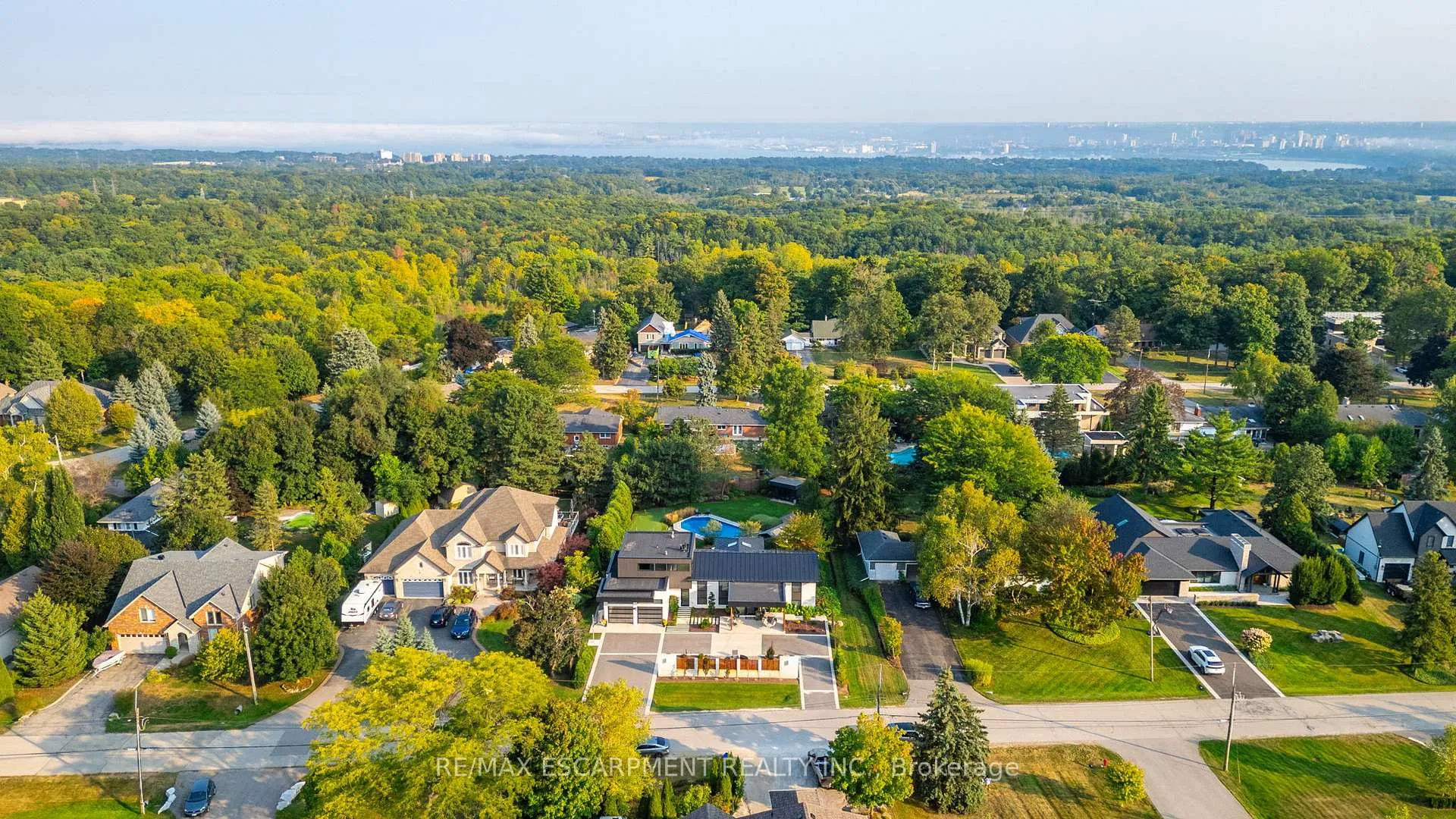 Photo 40 of 97 Overdale Avenue, Hamilton, Waterdown — HOMEH