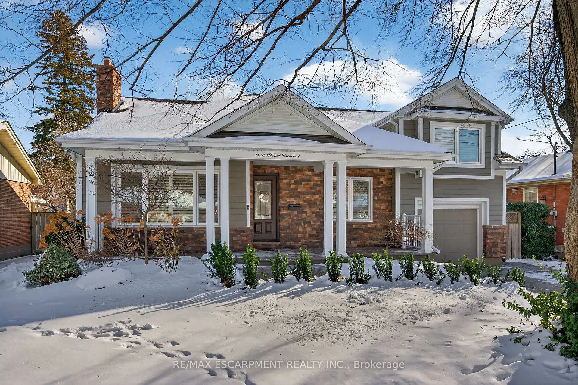 Photo 2 of 1428 Alfred Crescent, Burlington, Brant — HOMEH