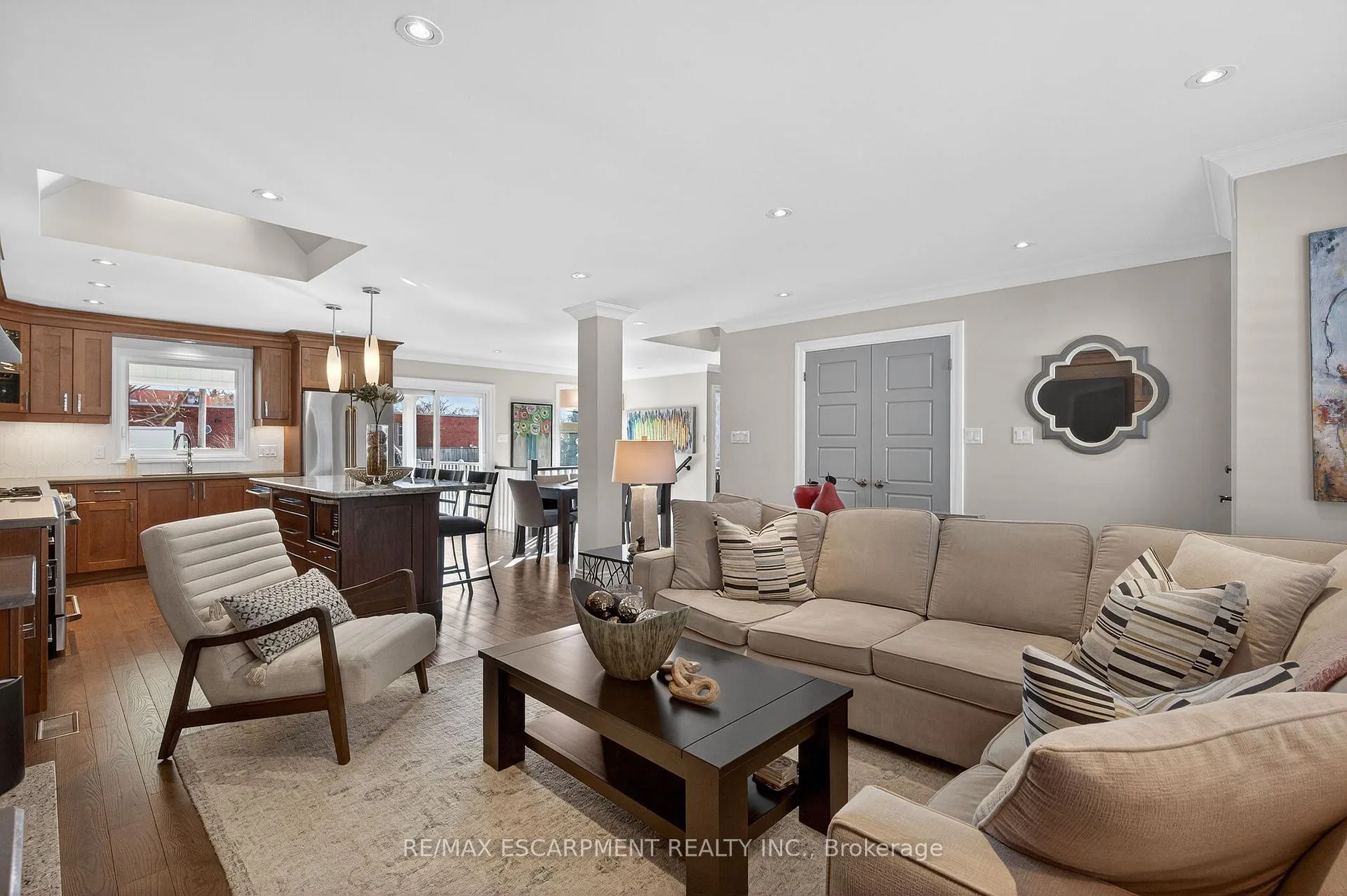 Photo 8 of 1428 Alfred Crescent, Burlington, Brant — HOMEH