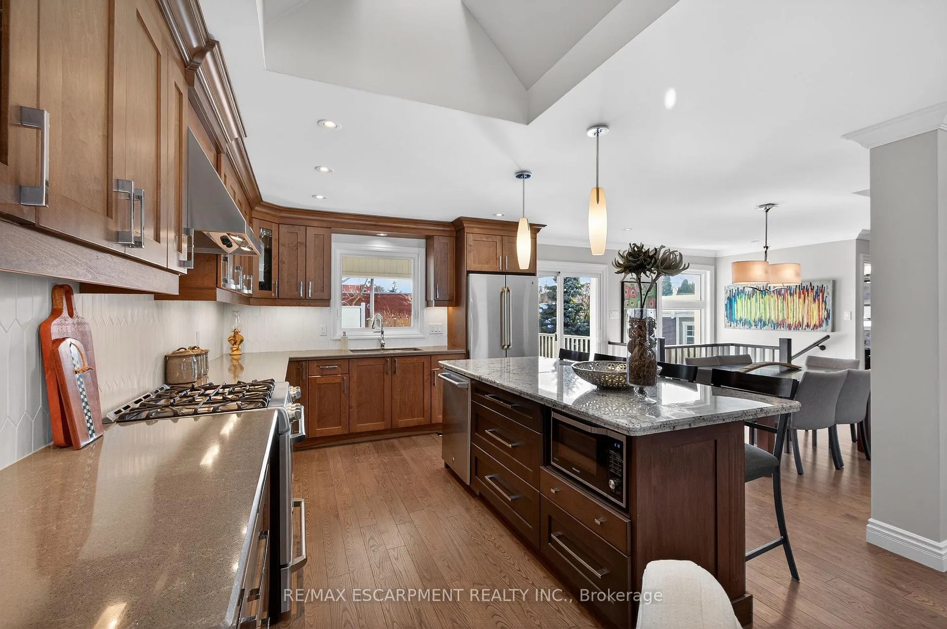 Photo 10 of 1428 Alfred Crescent, Burlington, Brant — HOMEH