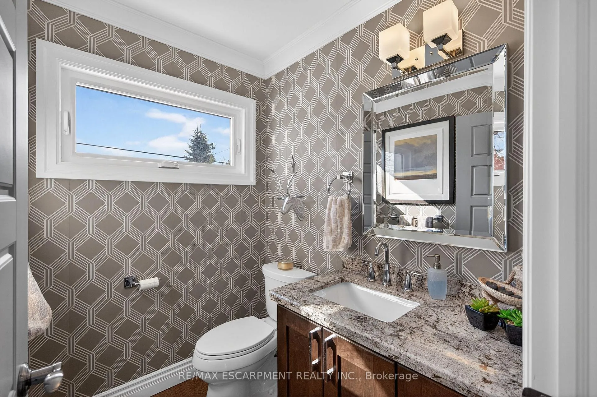 Photo 19 of 1428 Alfred Crescent, Burlington, Brant — HOMEH