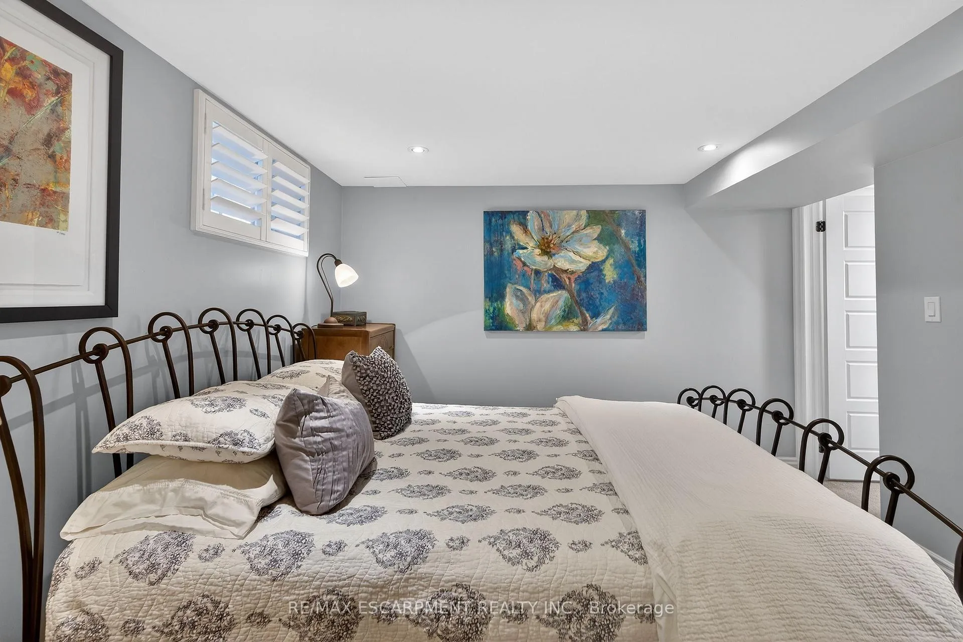 Photo 33 of 1428 Alfred Crescent, Burlington, Brant — HOMEH
