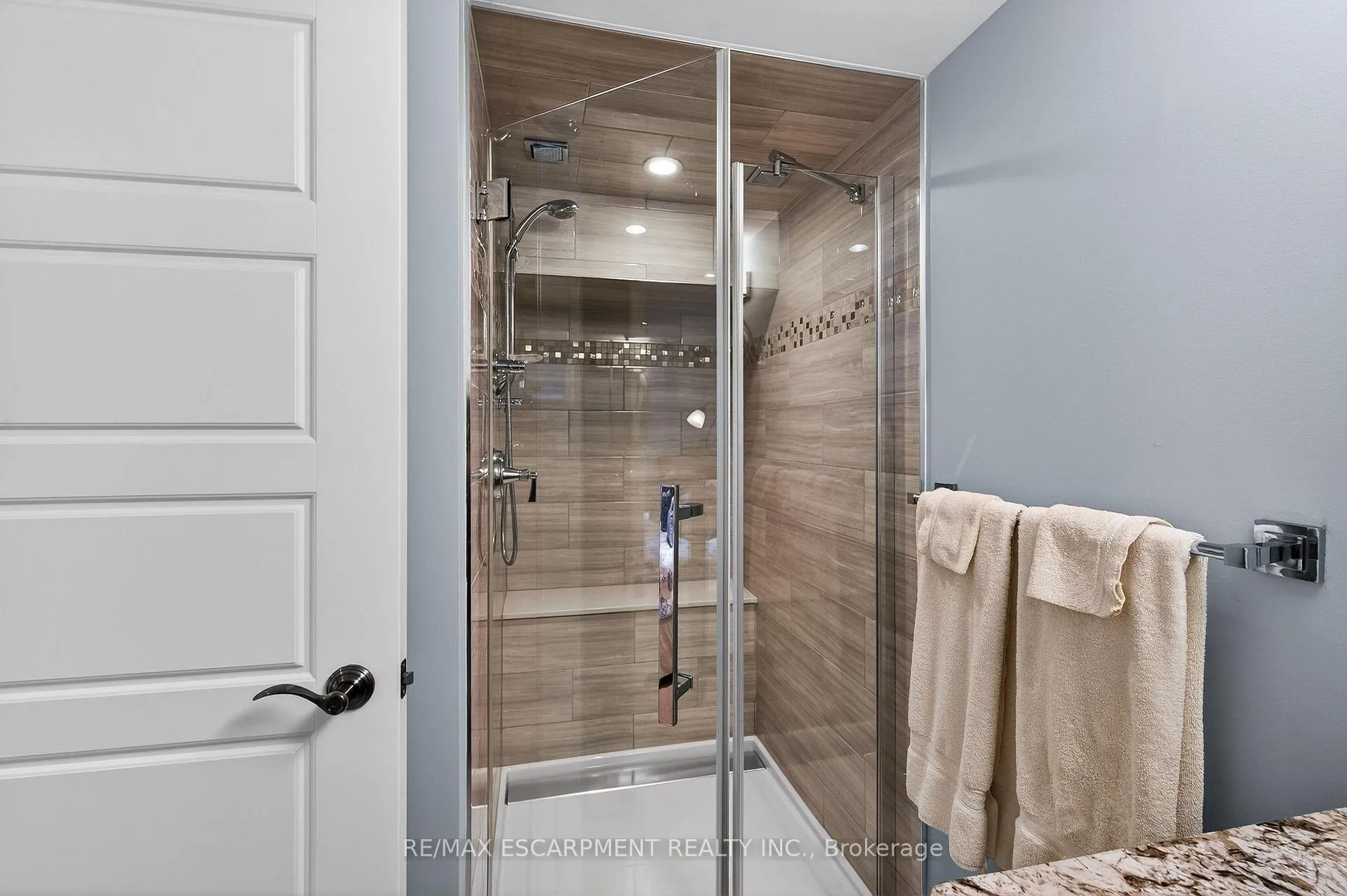 Photo 35 of 1428 Alfred Crescent, Burlington, Brant — HOMEH