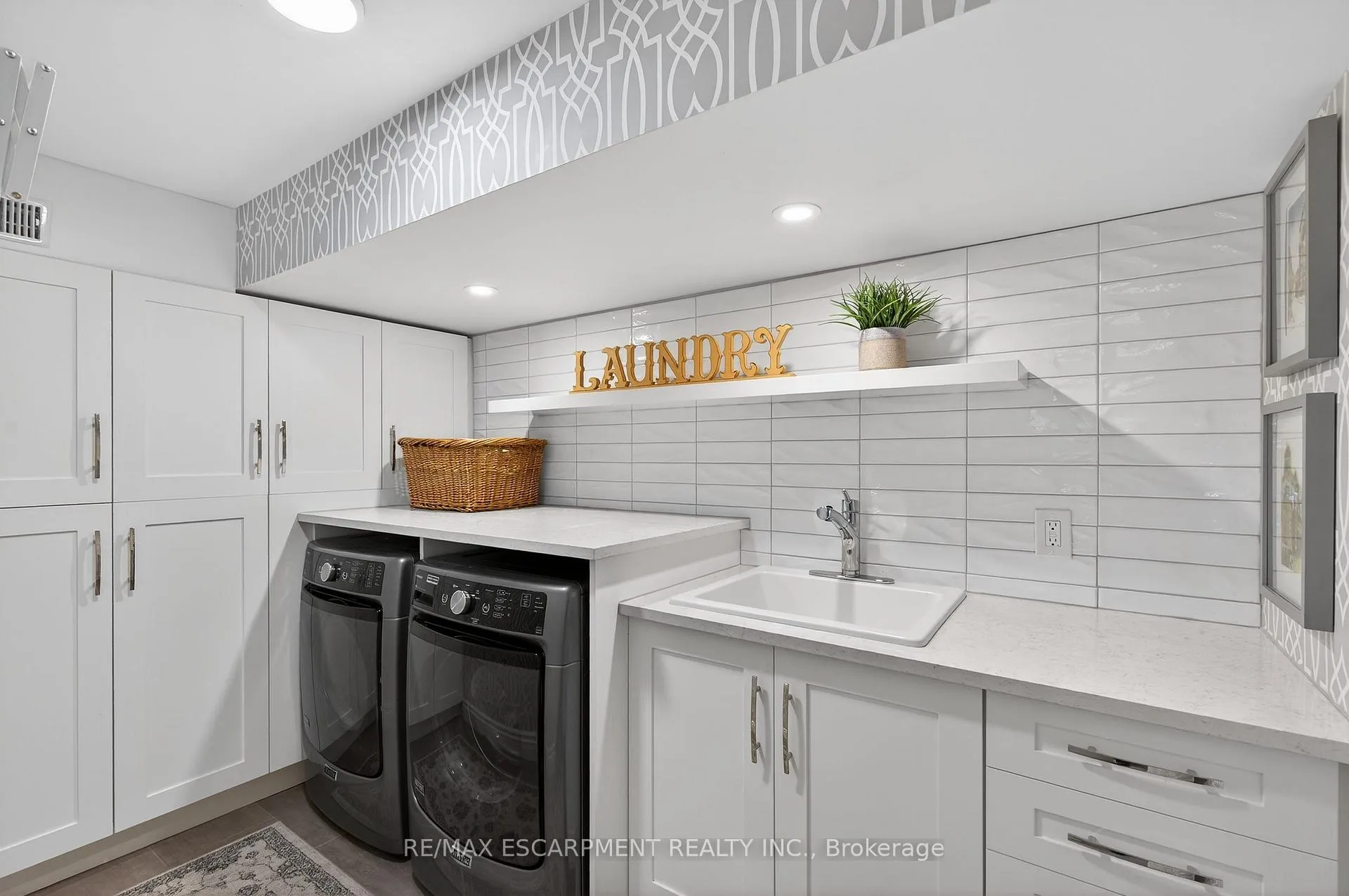 Photo 36 of 1428 Alfred Crescent, Burlington, Brant — HOMEH