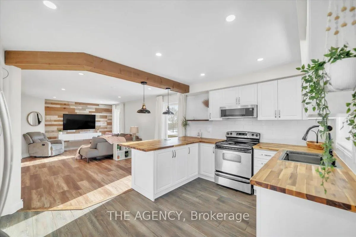 Photo 13 of 1806 Edenwood Drive, Oshawa, Samac — HOMEH