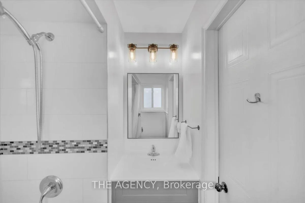Photo 18 of 1806 Edenwood Drive, Oshawa, Samac — HOMEH