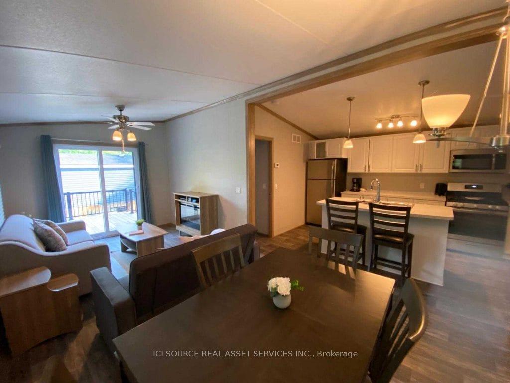 Photo 5 of Unit MOR010, 1336 S Morrison Lake Road, Gravenhurst, Wood (Gravenhurst) — HOMEH