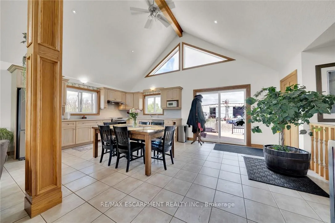 Photo 11 of 1309 Concession 1 Road S, Haldimand — HOMEH