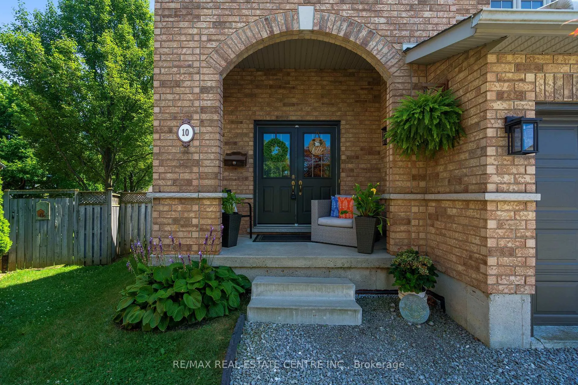Photo 11 of 10 Nature Court, Hamilton, Gourley — HOMEH
