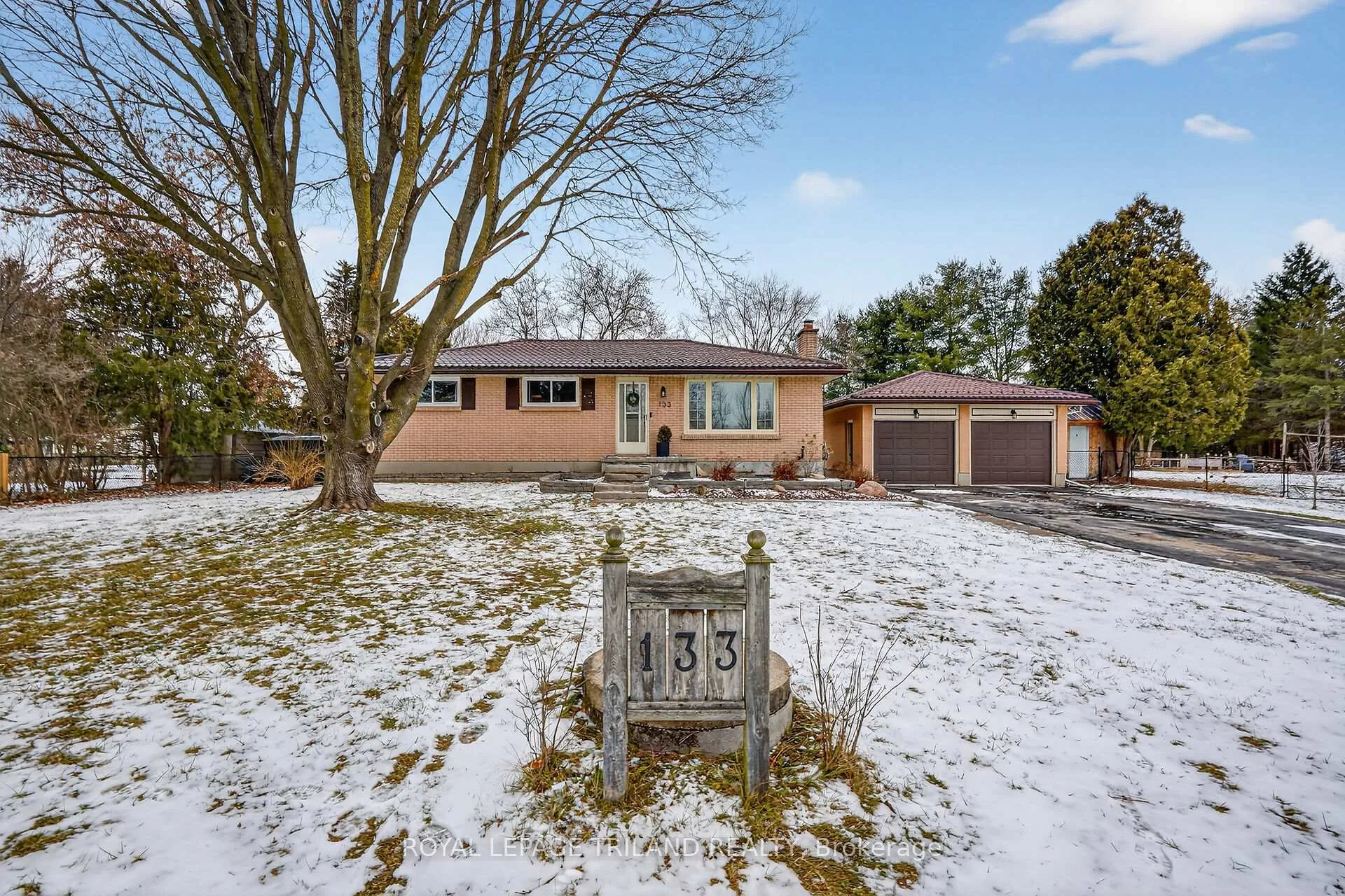 Photo 1 of 133 Delaware Street, Middlesex Centre, Komoka — HOMEH