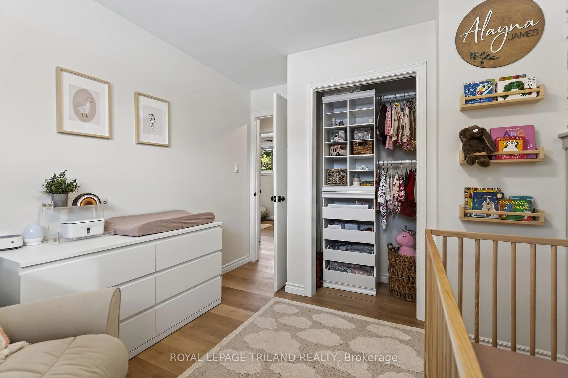 Photo 21 of 133 Delaware Street, Middlesex Centre, Komoka — HOMEH