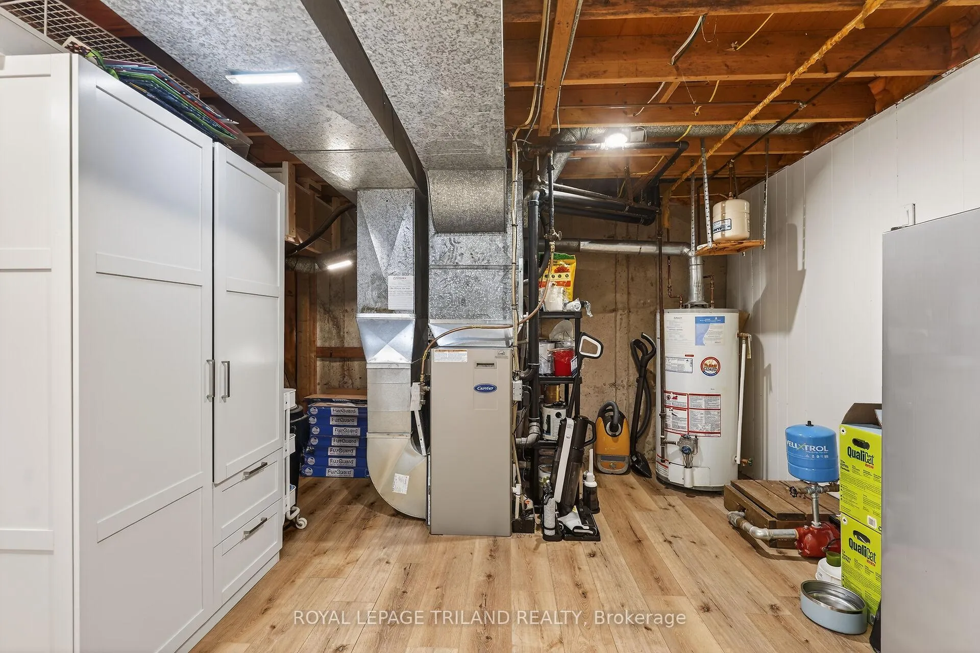 Photo 36 of 133 Delaware Street, Middlesex Centre, Komoka — HOMEH