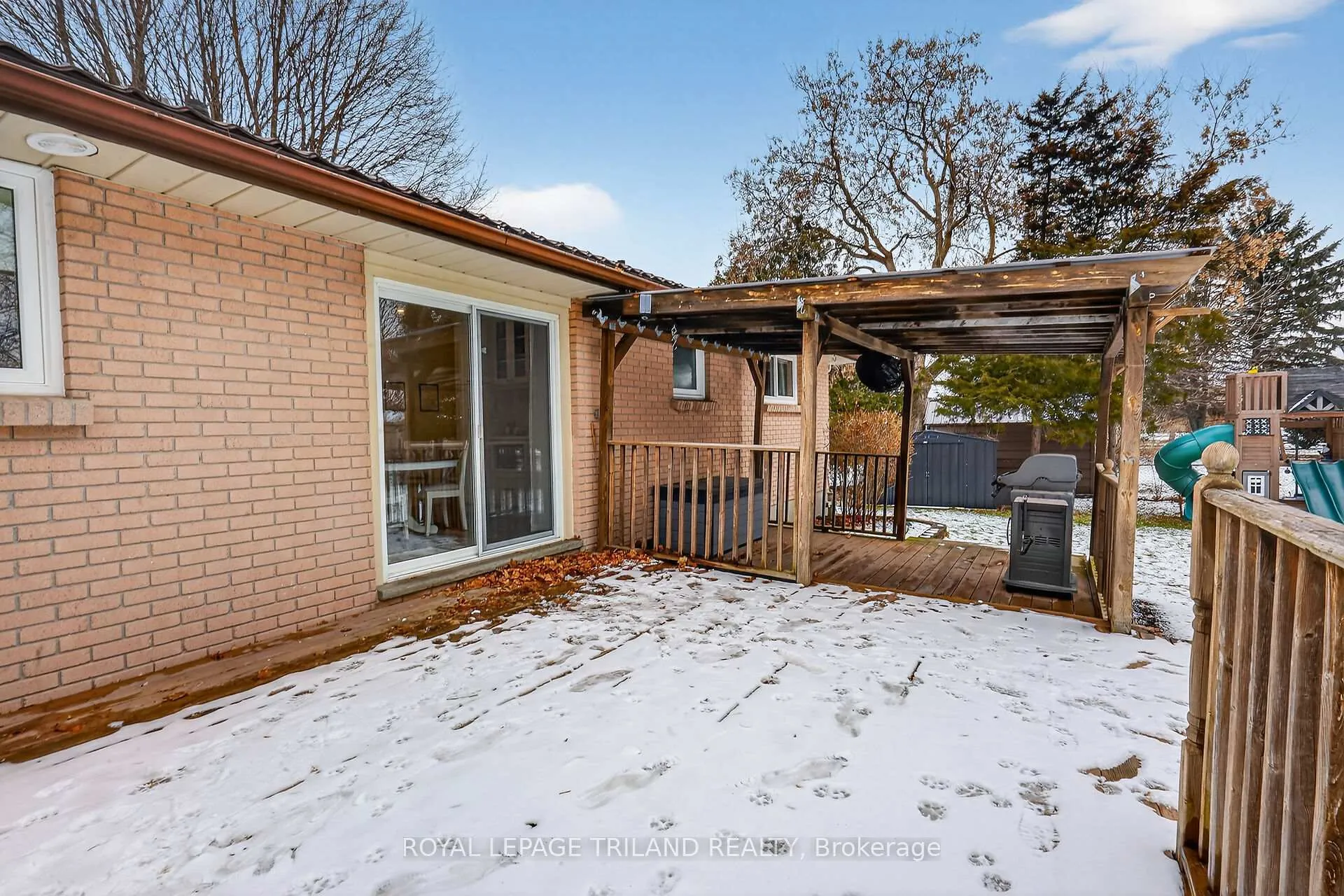 Photo 40 of 133 Delaware Street, Middlesex Centre, Komoka — HOMEH