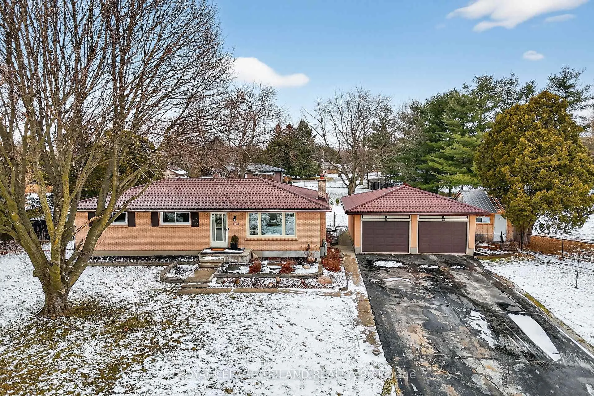 Photo 46 of 133 Delaware Street, Middlesex Centre, Komoka — HOMEH