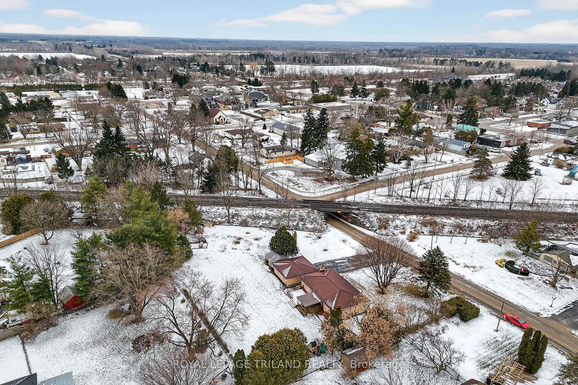 Photo 48 of 133 Delaware Street, Middlesex Centre, Komoka — HOMEH