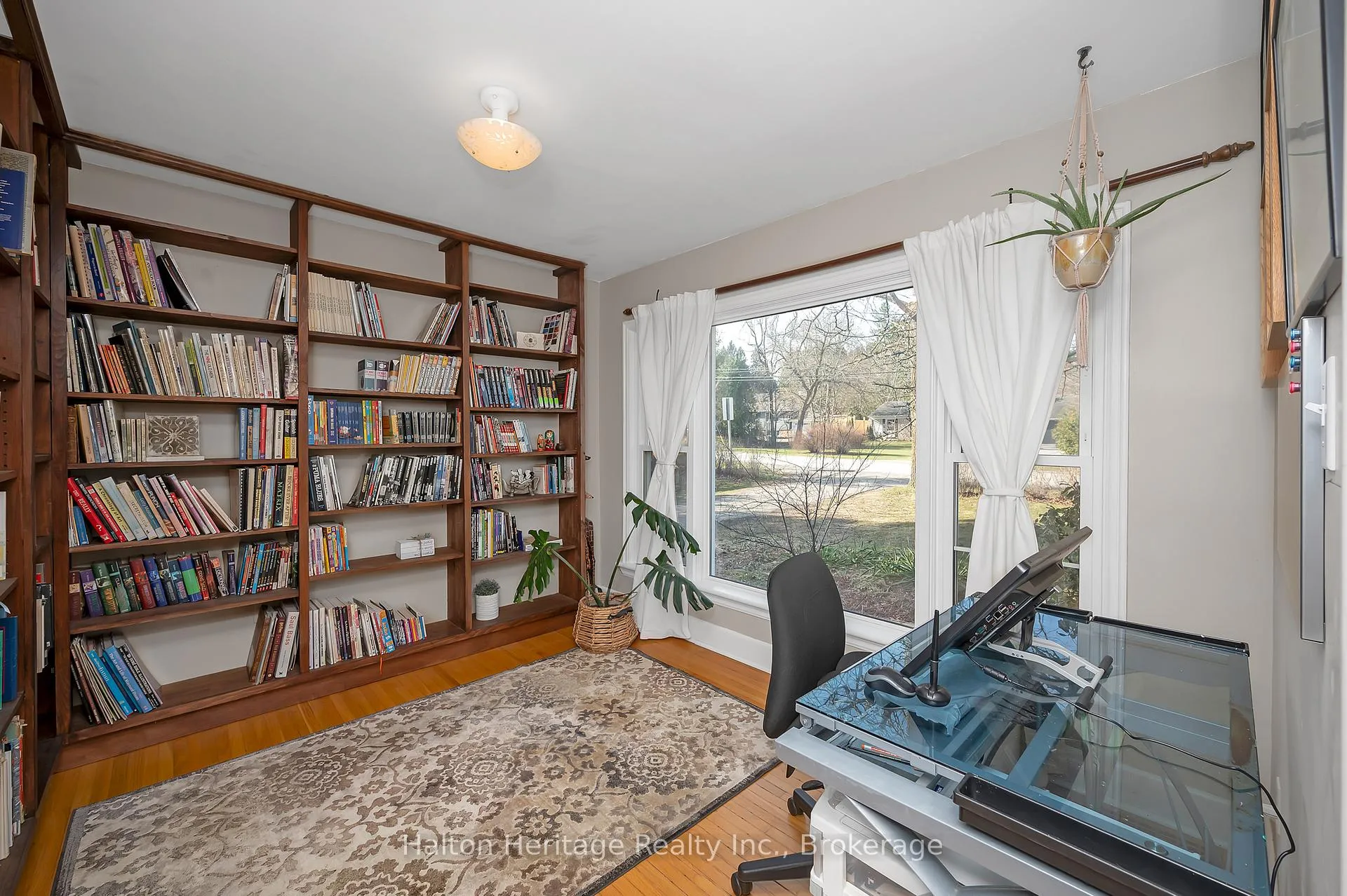 Photo 7 of 1386 Centre Road, Hamilton, Carlisle — HOMEH