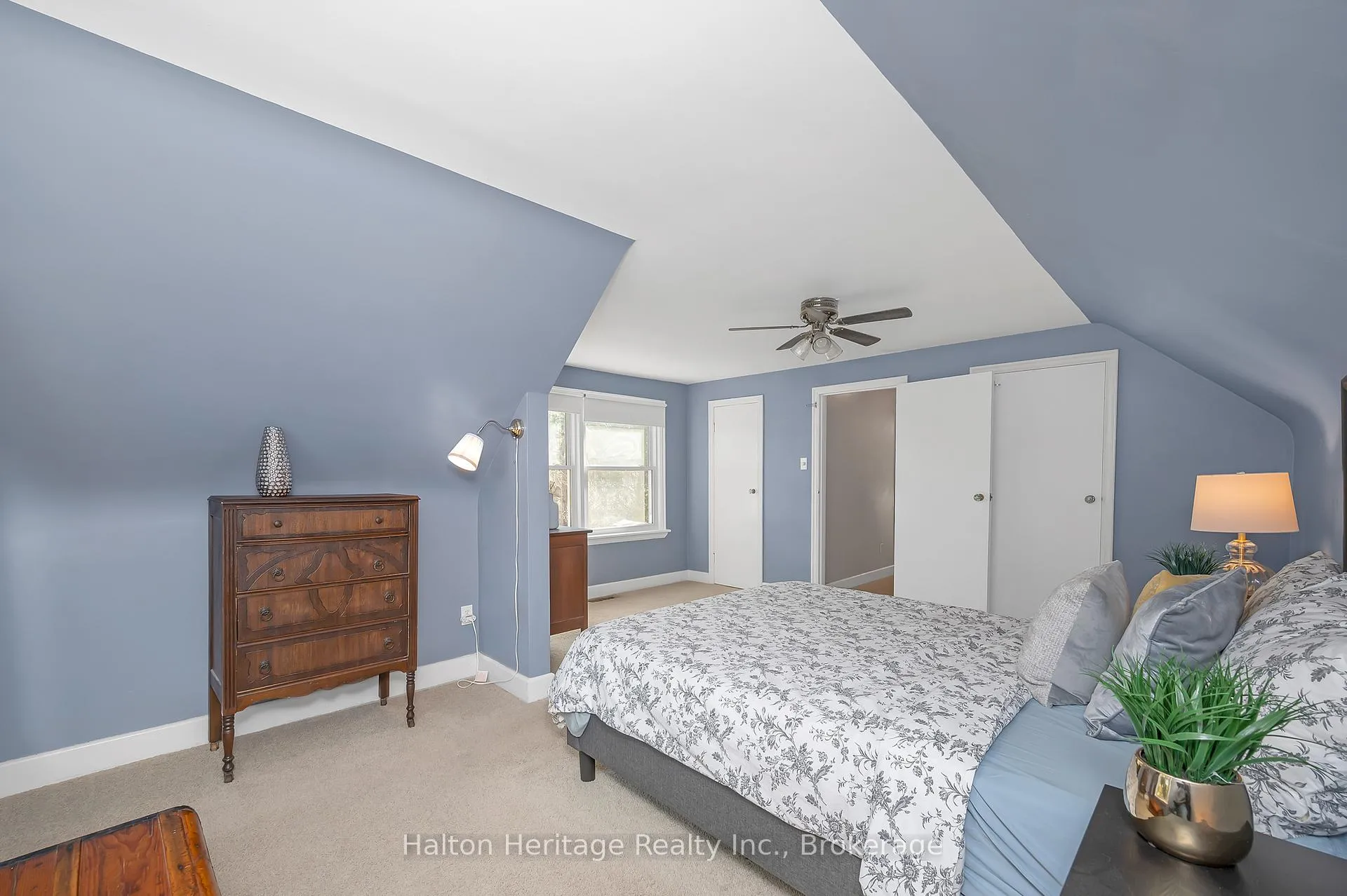Photo 16 of 1386 Centre Road, Hamilton, Carlisle — HOMEH