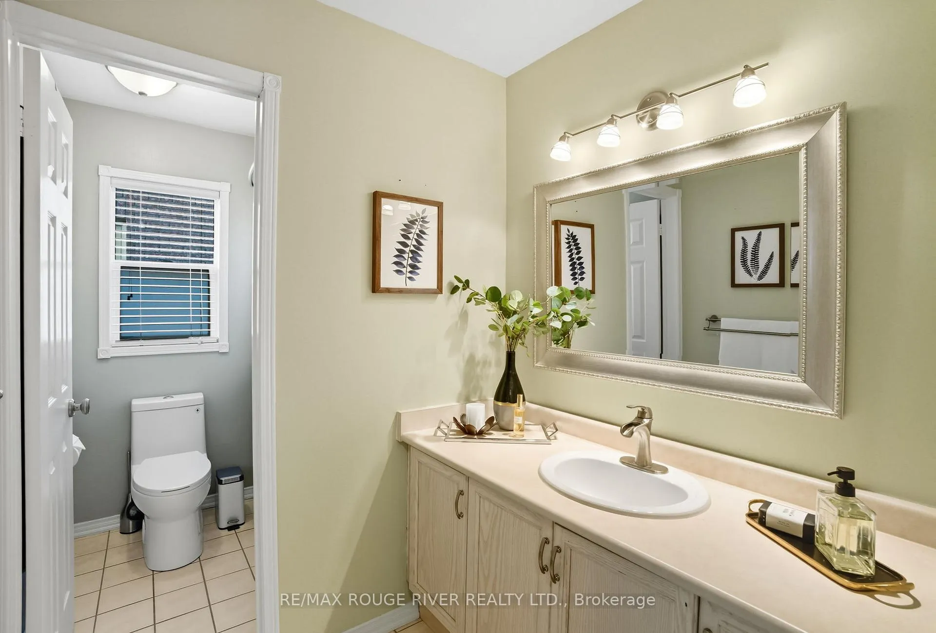 Photo 27 of 79 Watford Street, Whitby, Brooklin — HOMEH