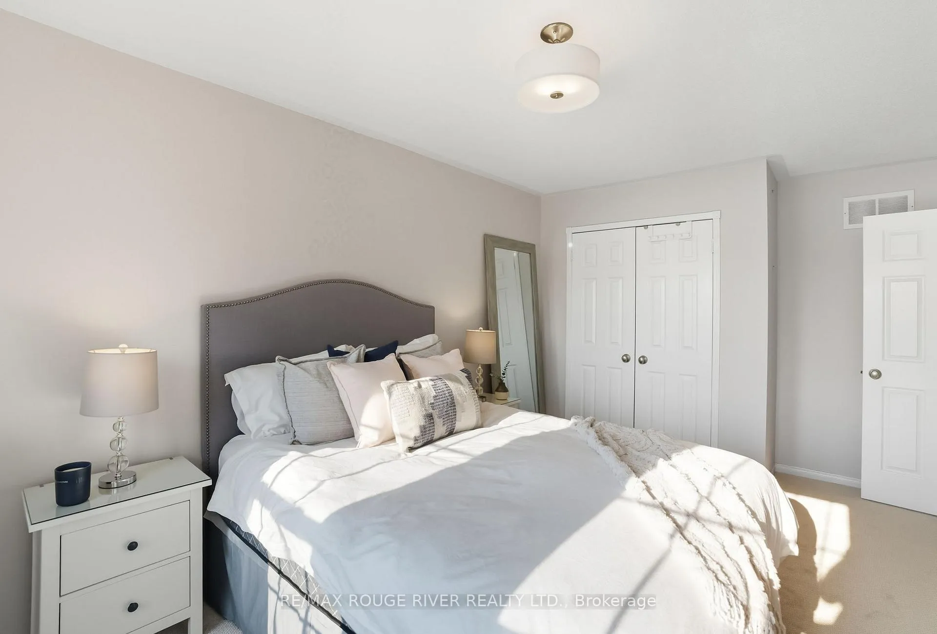 Photo 29 of 79 Watford Street, Whitby, Brooklin — HOMEH