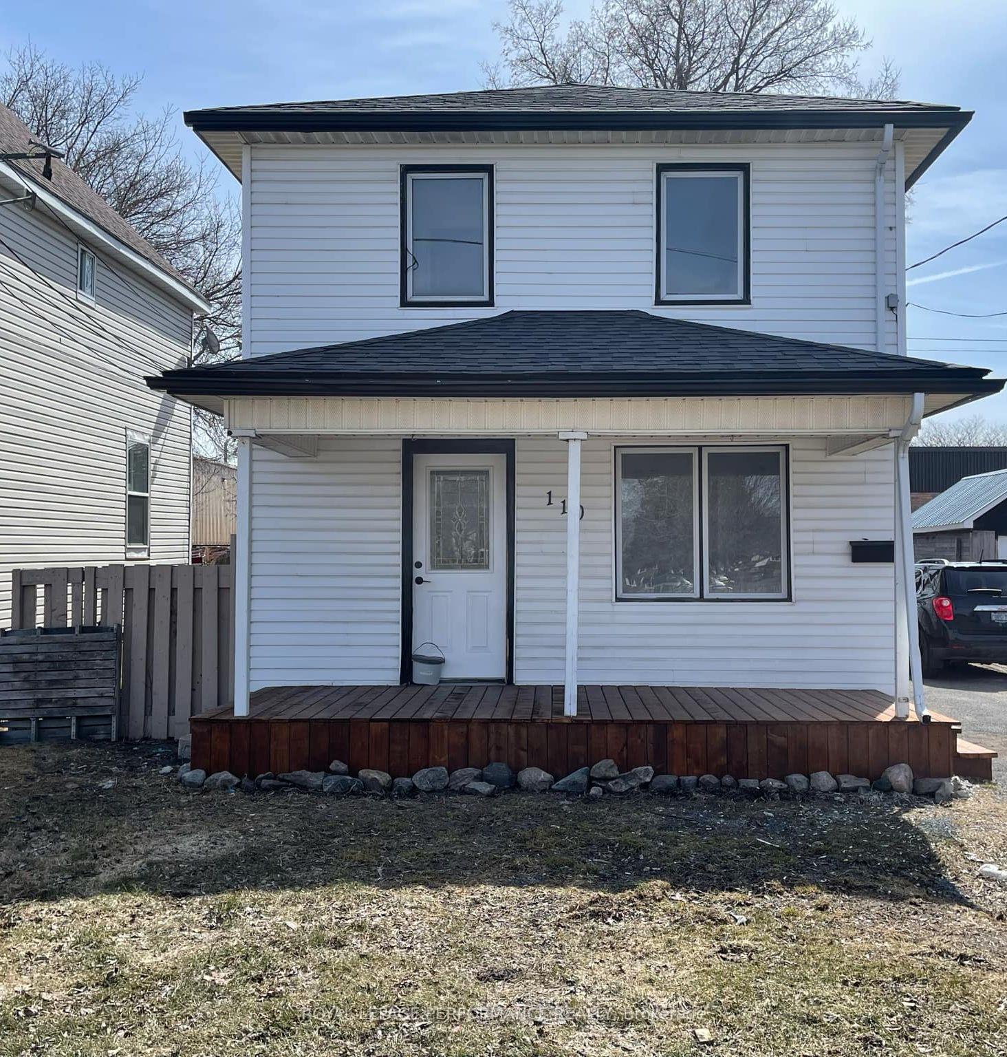 Front of 110-110a Eleventh Street E