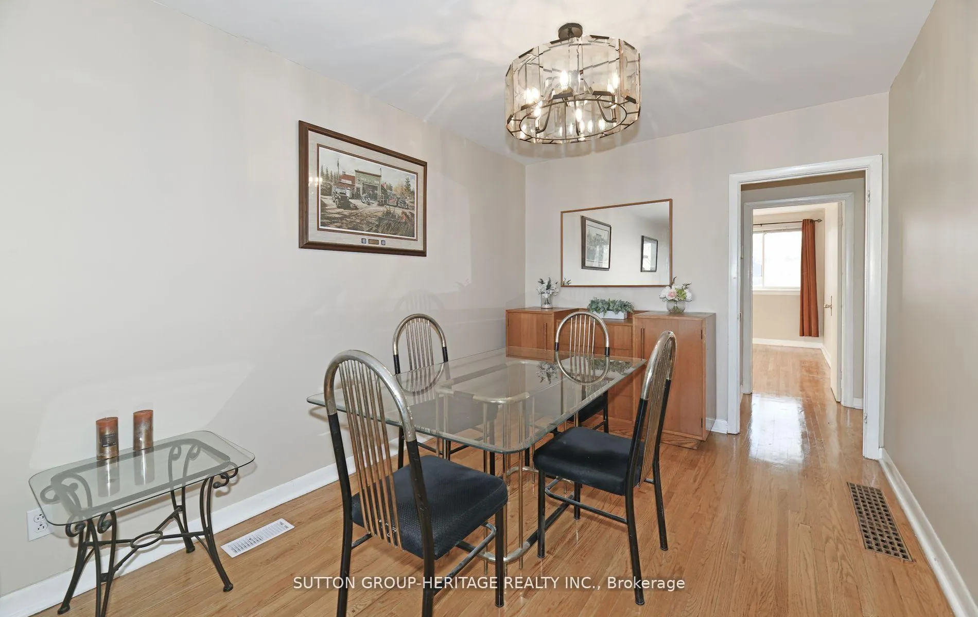 Photo 4 of 86 Burcher Road, Ajax, South East — HOMEH
