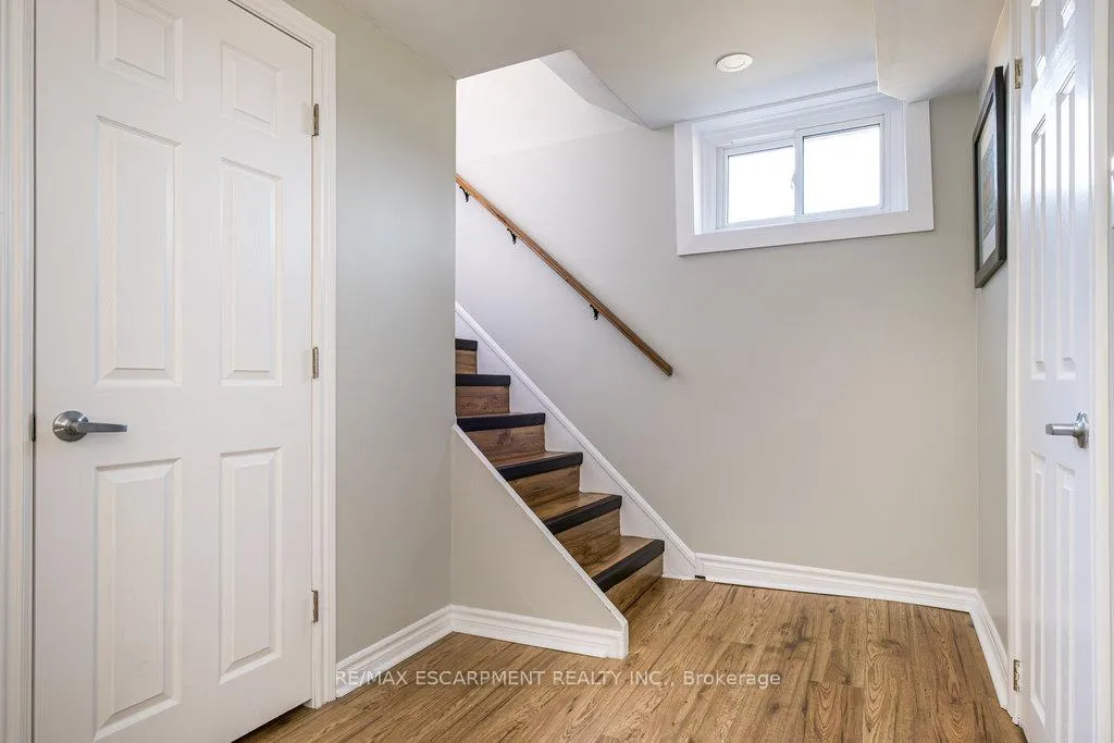 Photo 31 of 6 Shirley Street, Hamilton, Dundas — HOMEH