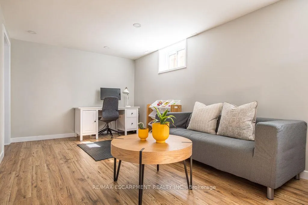 Photo 35 of 6 Shirley Street, Hamilton, Dundas — HOMEH
