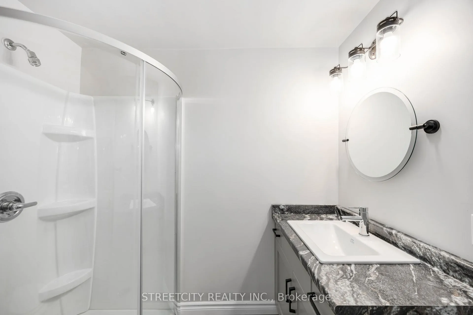 Photo 16 of 337 Eureka Street, Enniskillen, Petrolia — HOMEH