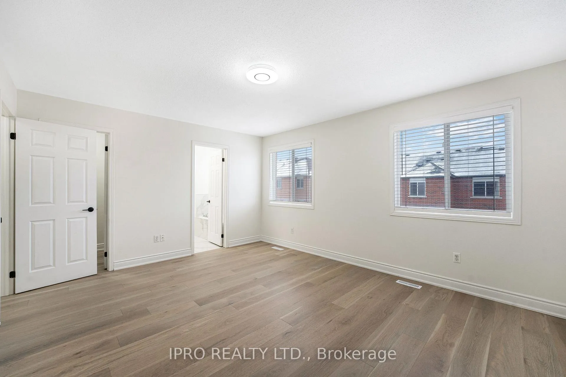 Photo 38 of 15 Coolwater Drive, Brampton, Sandringham-Wellington — HOMEH