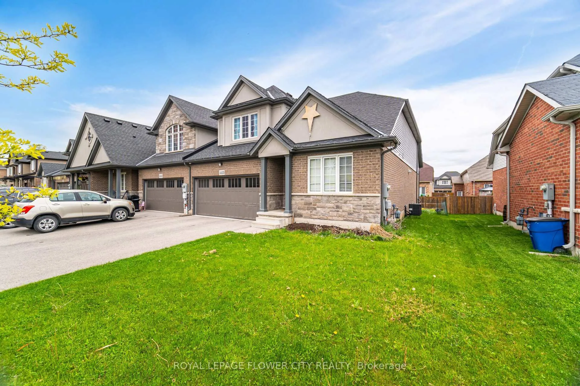 Photo 3 of 4435 Shuttleworth Drive, Niagara Falls, Lyons Creek — HOMEH
