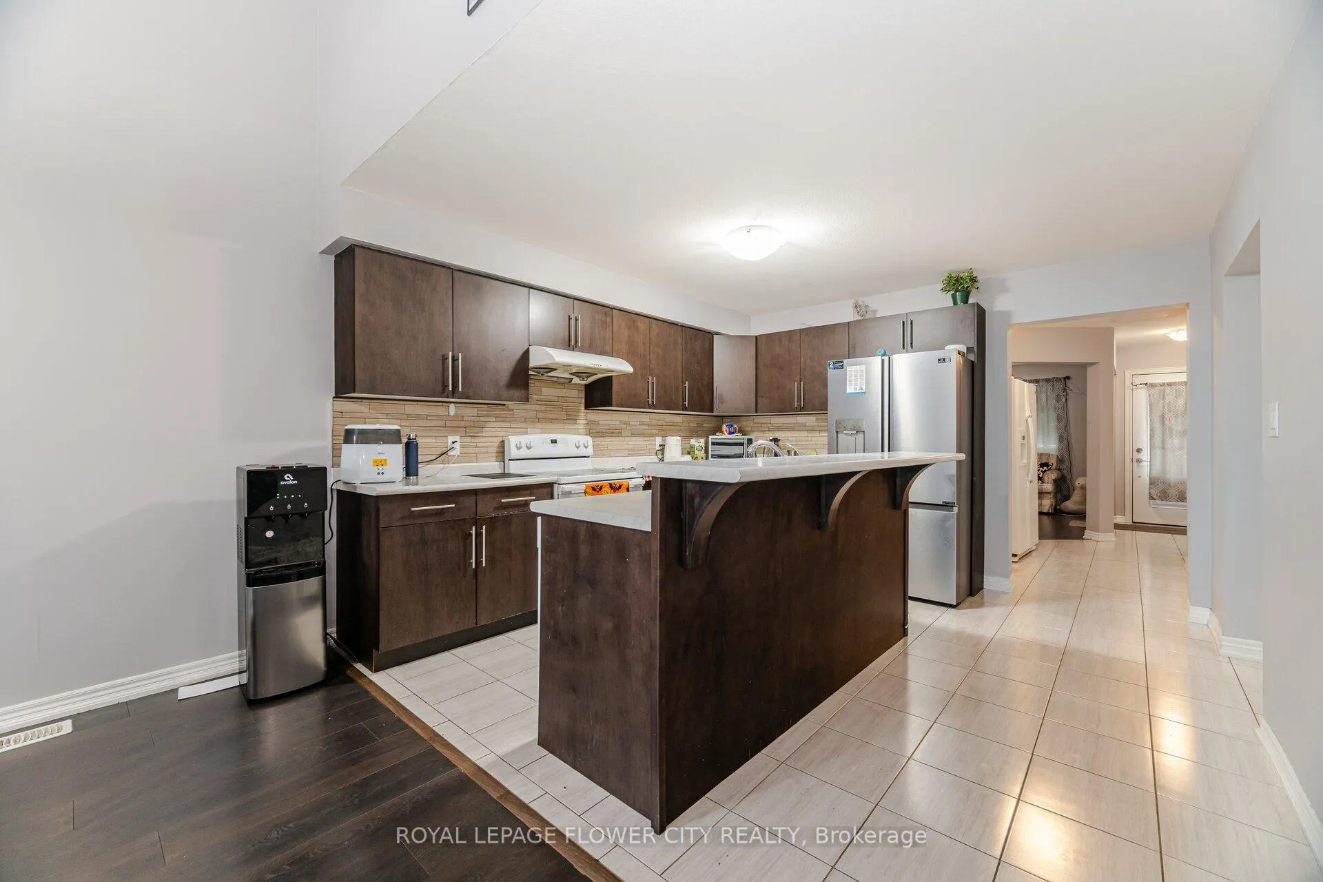 Photo 8 of 4435 Shuttleworth Drive, Niagara Falls, Lyons Creek — HOMEH